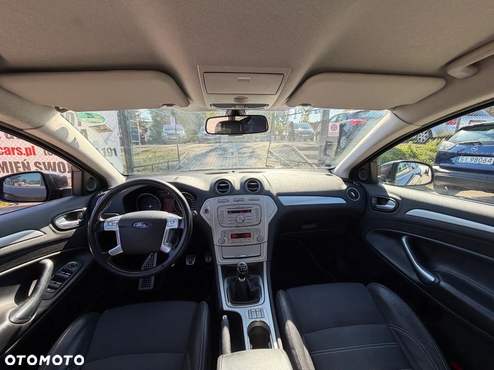 Ford Mondeo 2.0 TDCi Champions Edition - 16