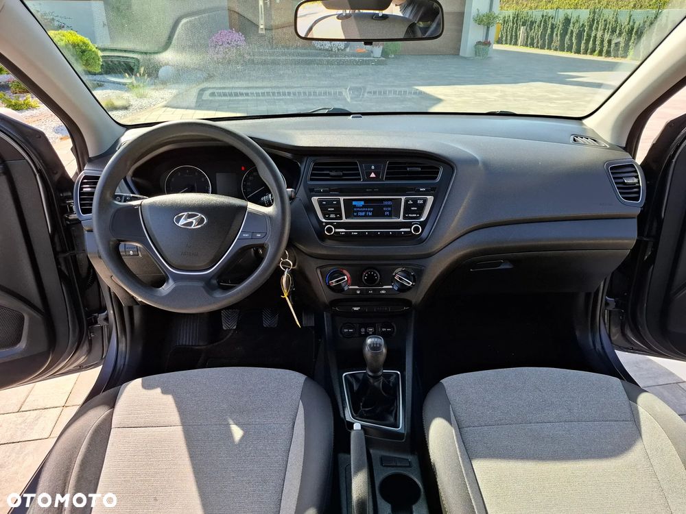 Hyundai i20 1.2 Fresh - 21