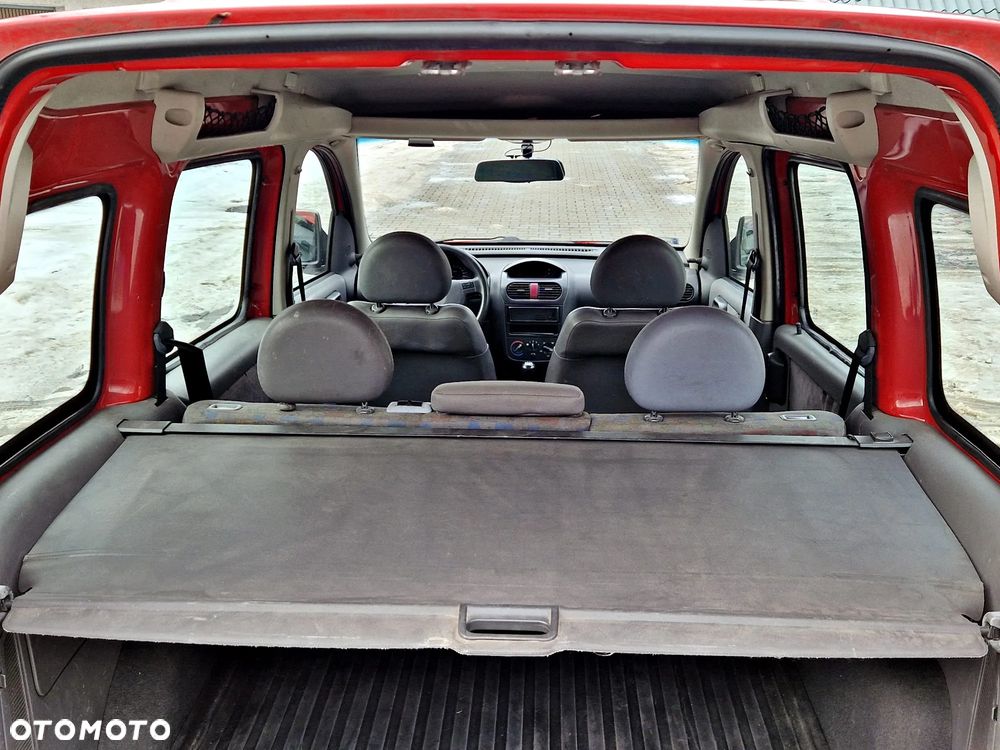 Opel Combo Tour Comfort - 29
