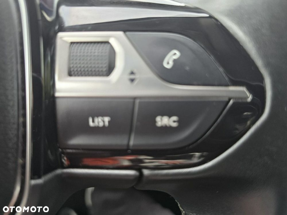 Peugeot 3008 - 25