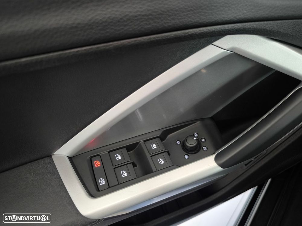 Audi Q3 Sportback 45 TFSIe S tronic - 24