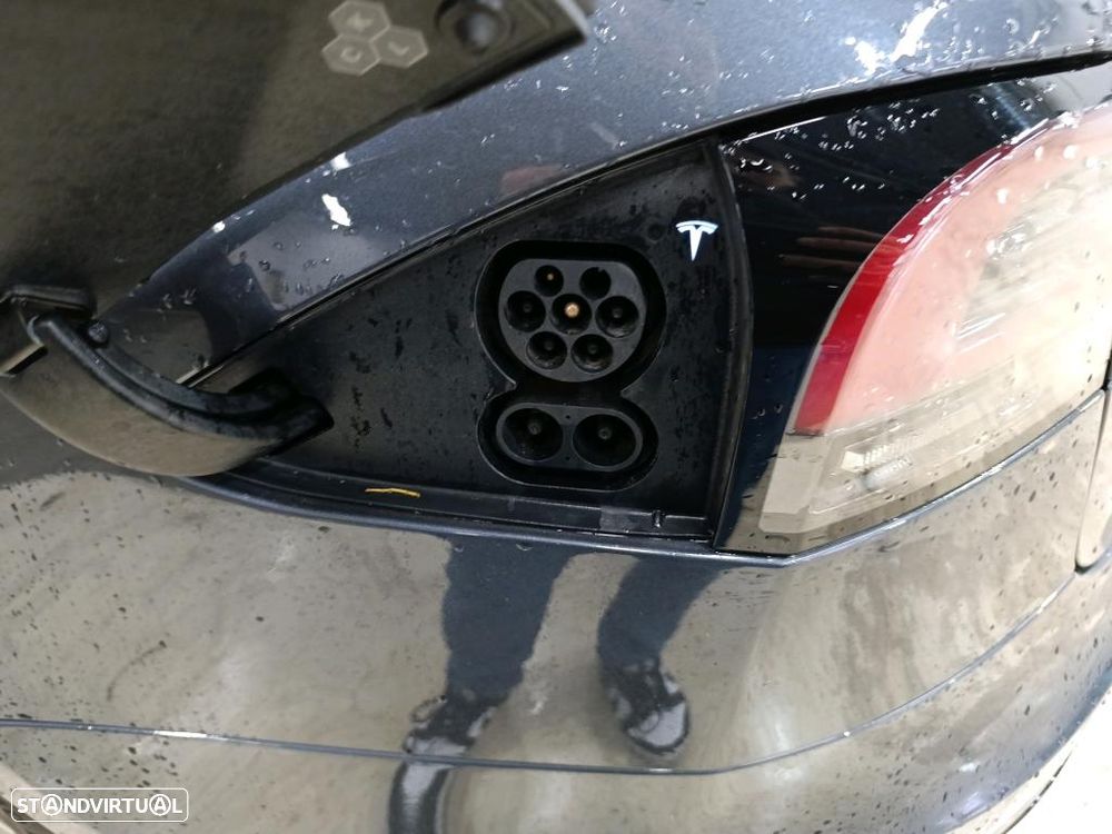 Tesla Model S Long Range AWD - 10