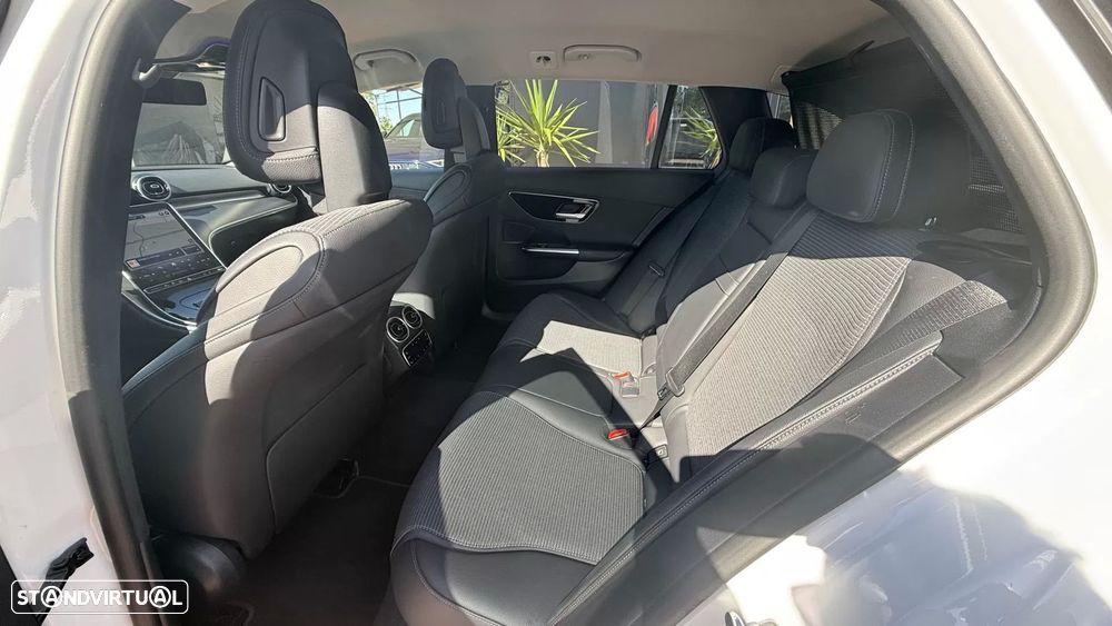 Mercedes-Benz C 300 - 23