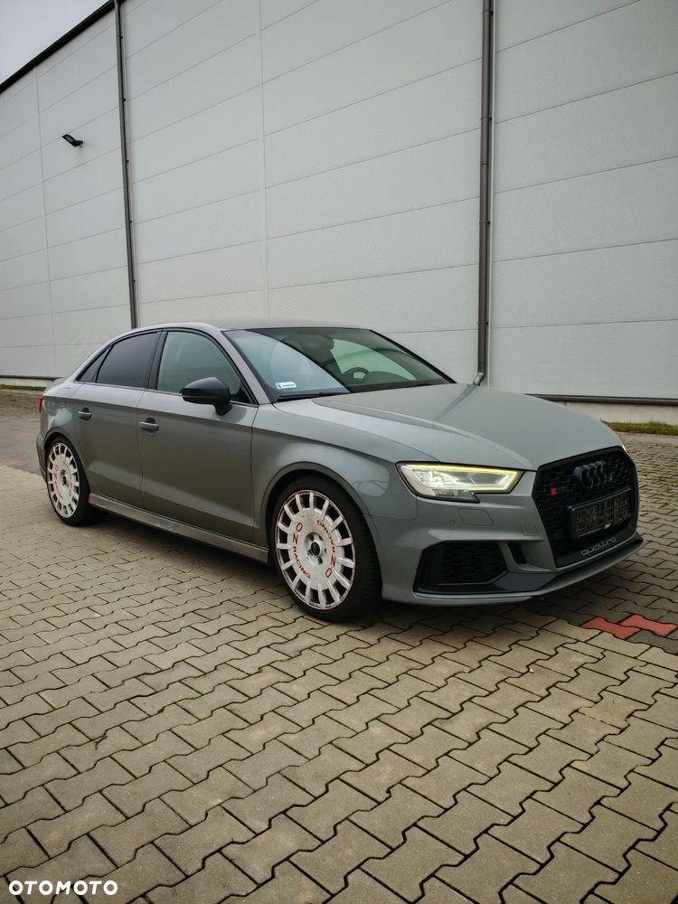 Audi RS3 Limousine 2.5 TFSI Quattro S tronic - 11