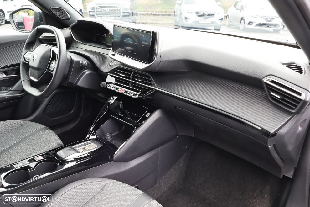 Peugeot e-2008 54 kWh Allure - 13