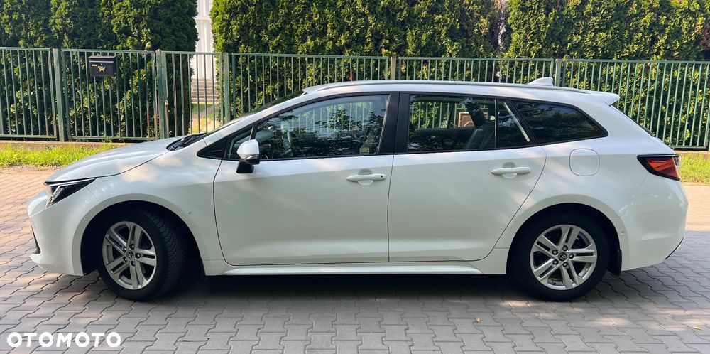 Toyota Corolla 1.8 Hybrid GPF Comfort - 8