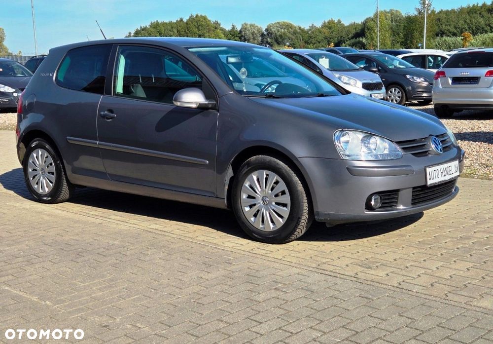 Volkswagen Golf - 16