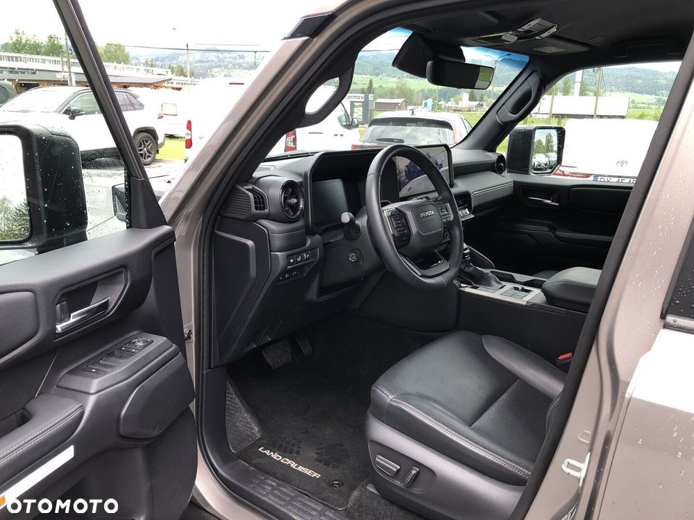 Toyota Land Cruiser LC 2.8 D-4D Invincible - 9