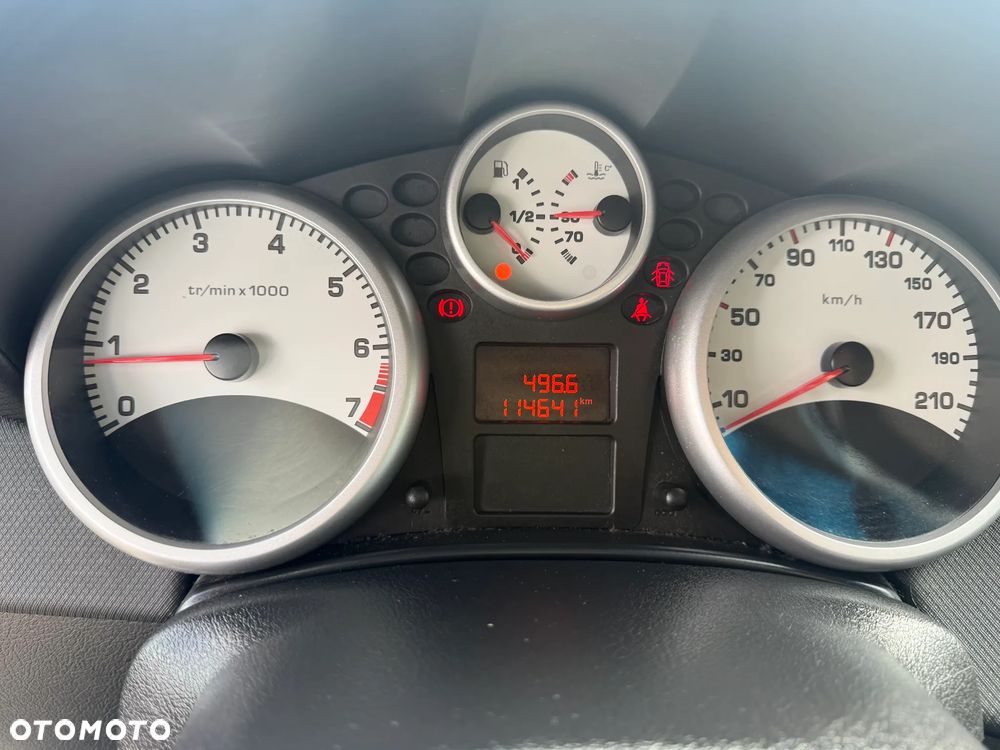 Peugeot 207 75 Urban Move - 9