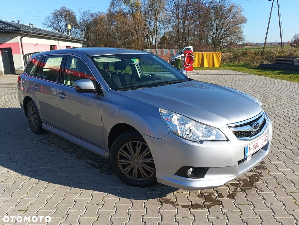 Subaru Legacy - 3