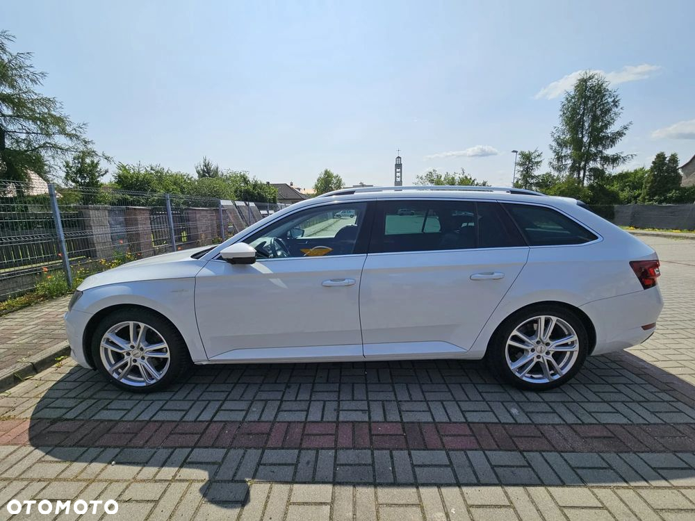 Skoda Superb 2.0 TDI L&K DSG - 7