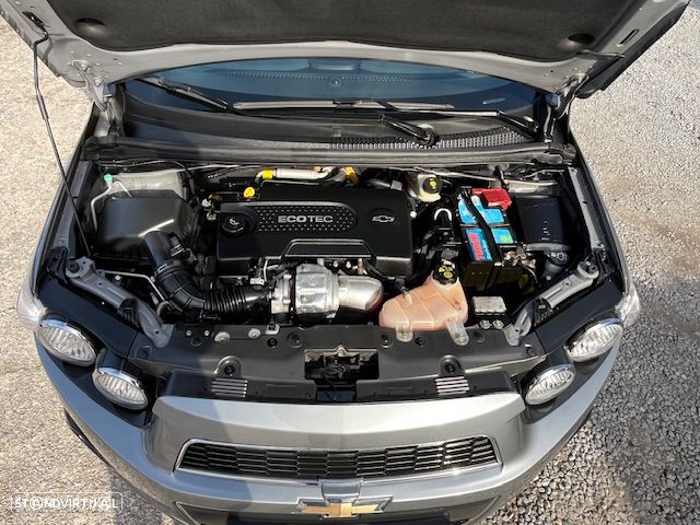Chevrolet Aveo 1.3 VCDi LTZ - 15