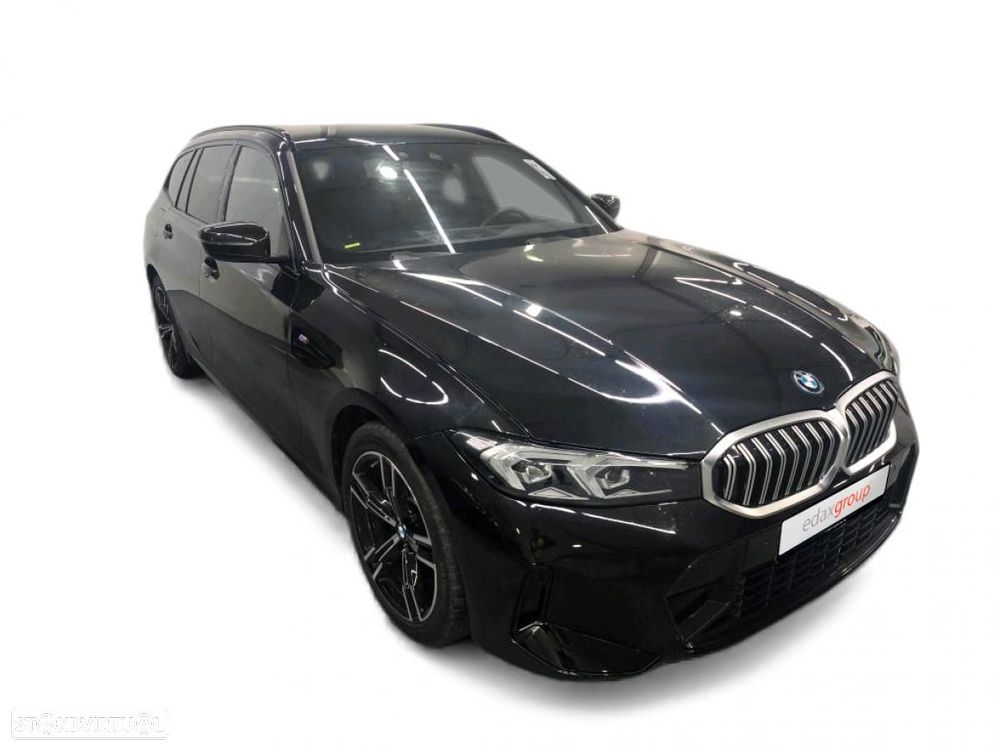 BMW 330 e Pack Desportivo M Auto - 1