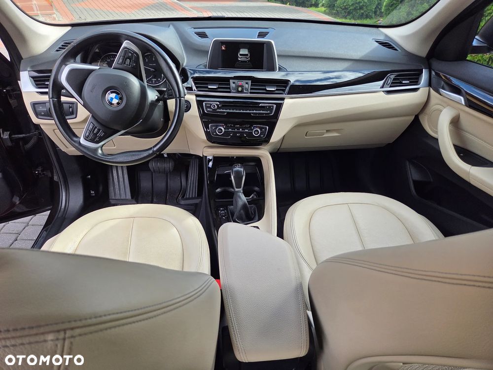 BMW X1 sDrive18d xLine sport - 12