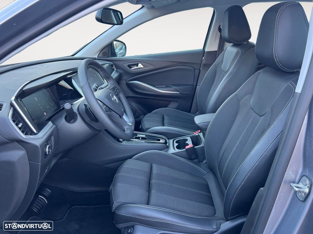 Opel Grandland 1.2 T GS AT - 9