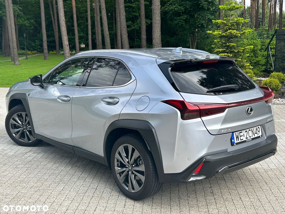 Lexus UX 250h GPF F Sport 2WD - 2