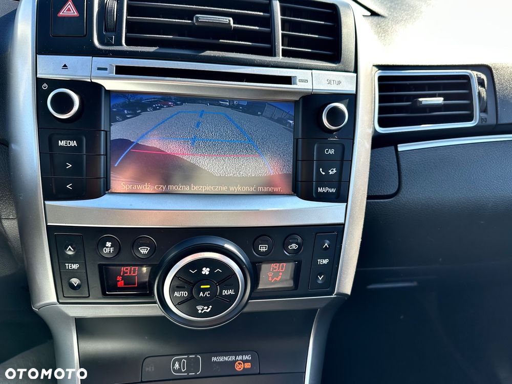 Toyota Verso 1.6 Edition - 12