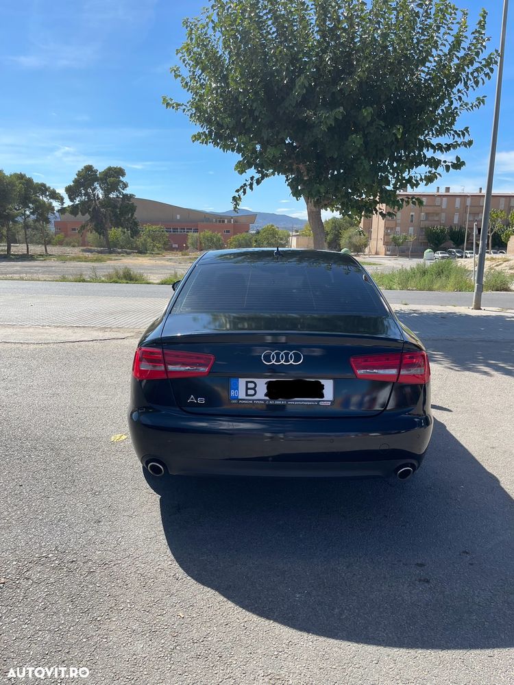 Audi A6 Avant 3.0 TDI quattro Stronic - 12