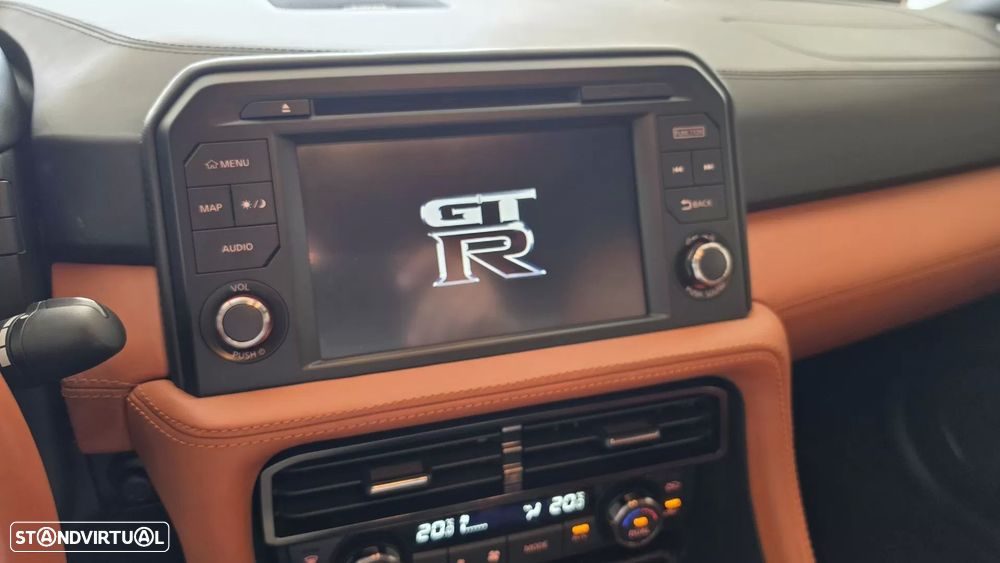 Nissan GT-R Prestige Edition - 48