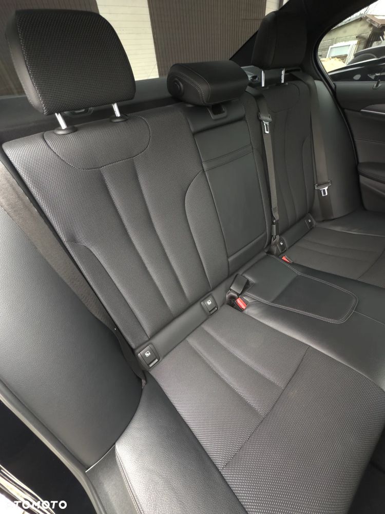 BMW Seria 5 520d xDrive Sport Line sport - 16