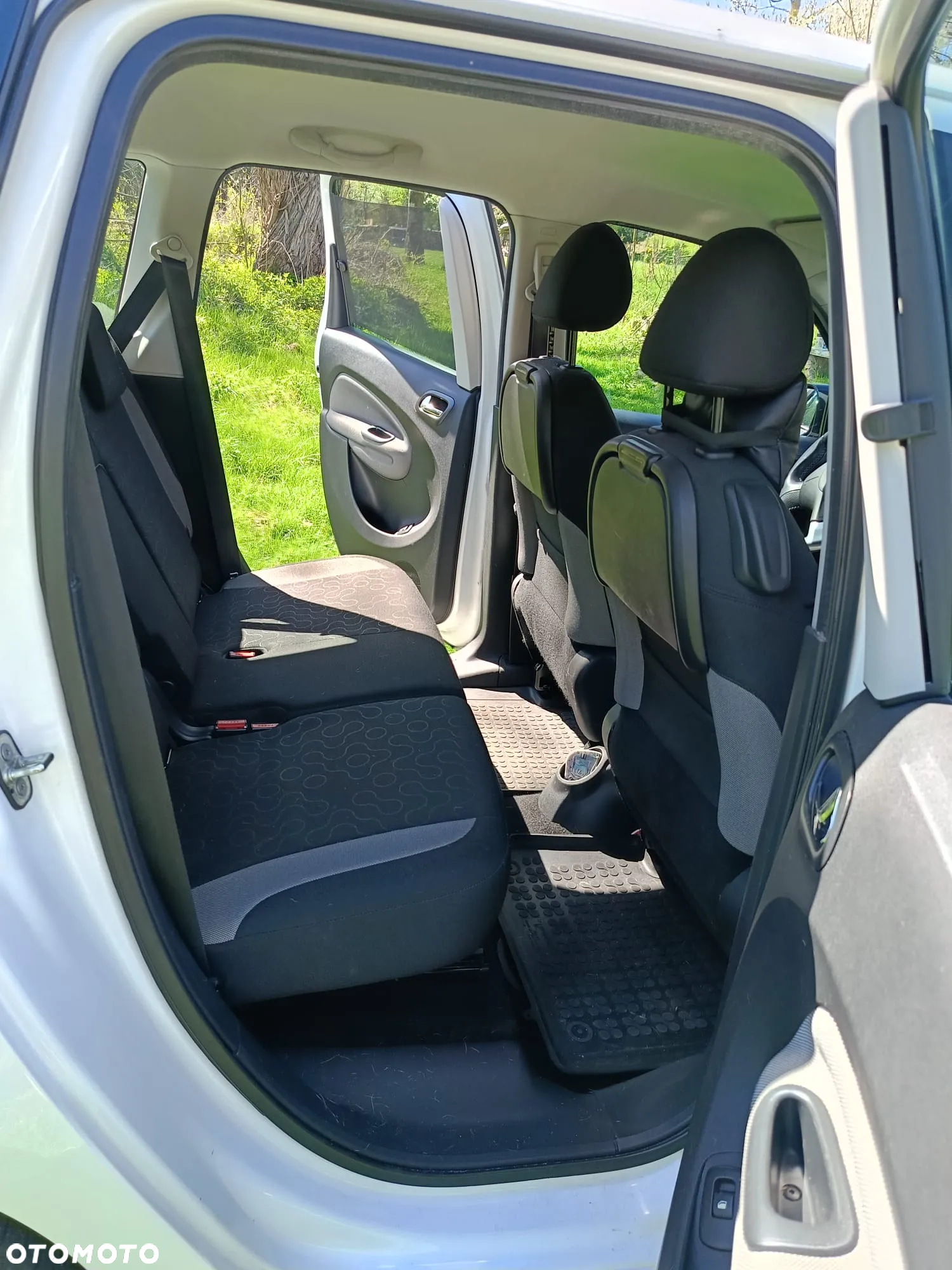 Citroën C3 Picasso 1.6i Exclusive - 20
