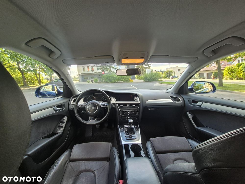 Audi A4 Allroad 2.0 TDI Quattro - 14