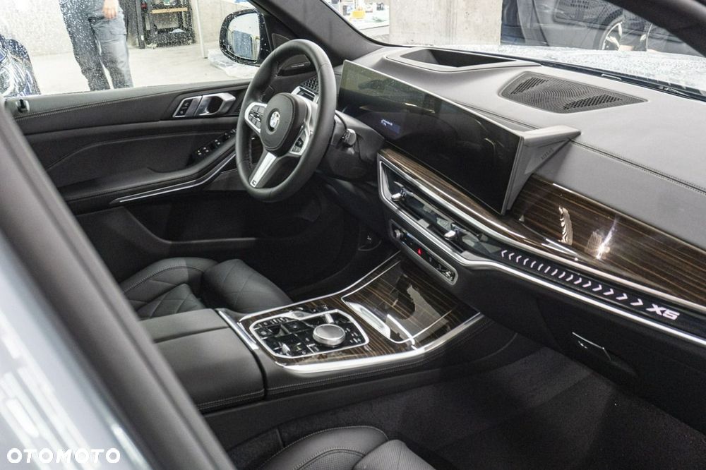 BMW X5 - 25