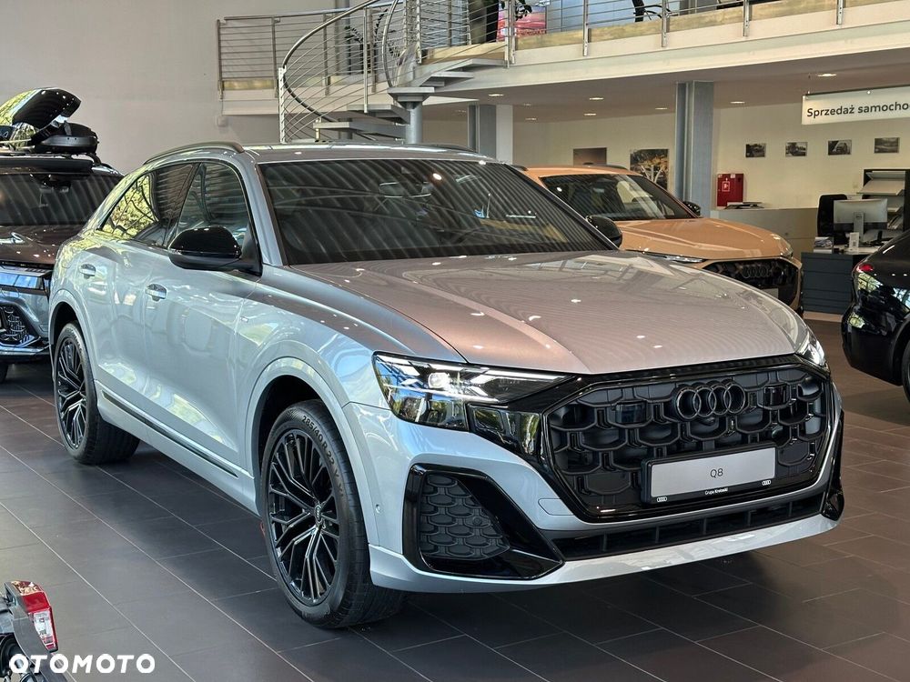 Audi Q8 - 2