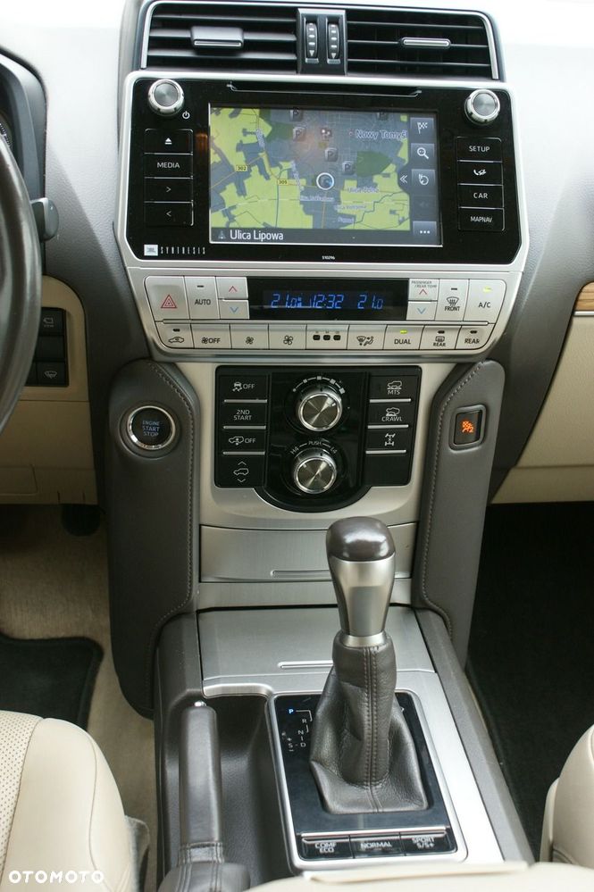 Toyota Land Cruiser - 11