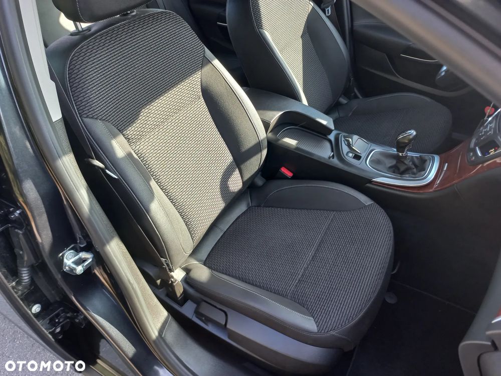 Opel Insignia 1.4 Turbo ecoFLEXStart/Stop Business Edition - 29