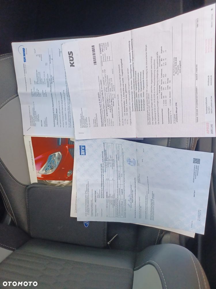 Ford Focus 2.0 EcoBoost ST mit Leder-Sport-Paket - 22