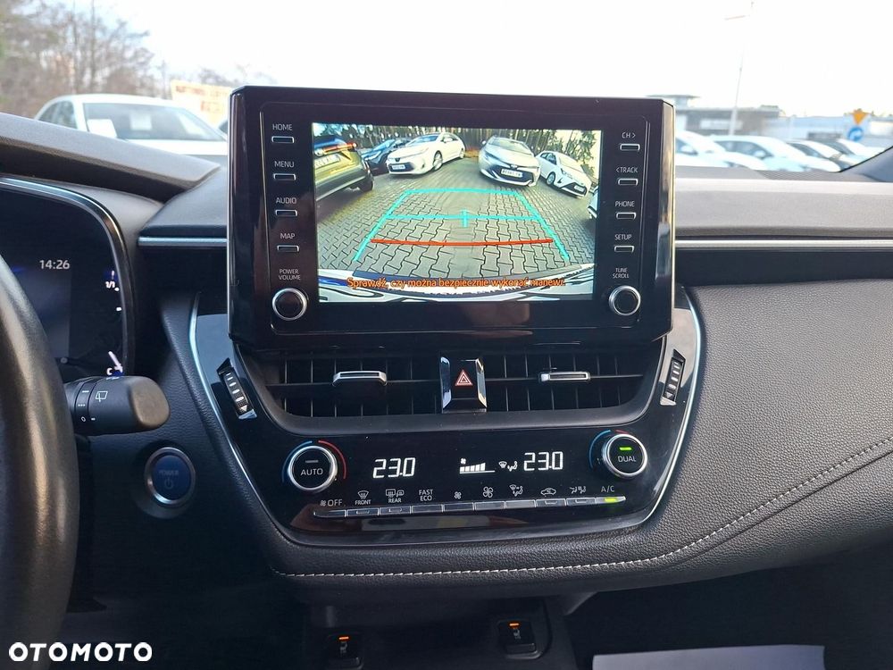 Toyota Corolla 1.8 Hybrid Comfort - 12