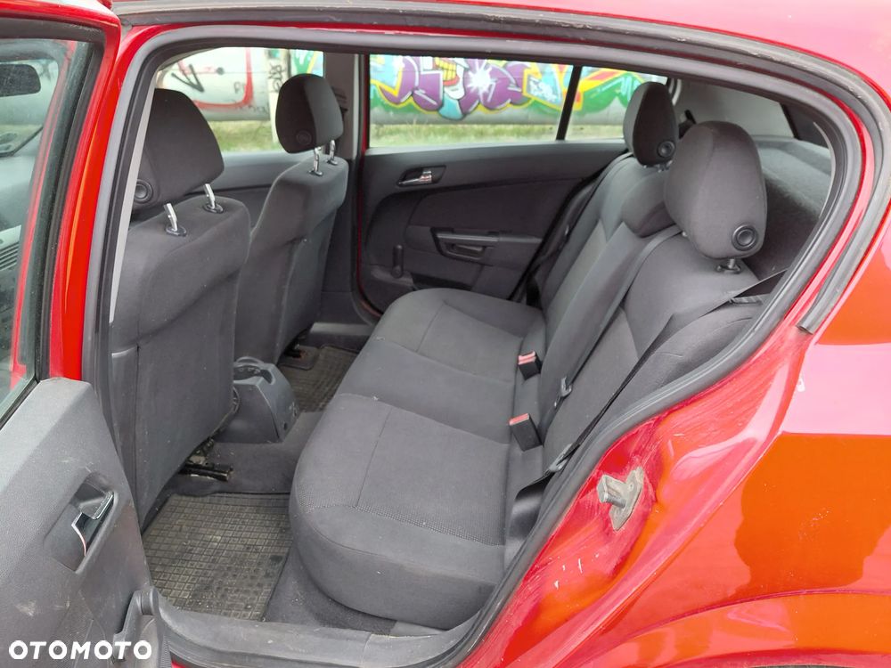 Opel Astra - 9