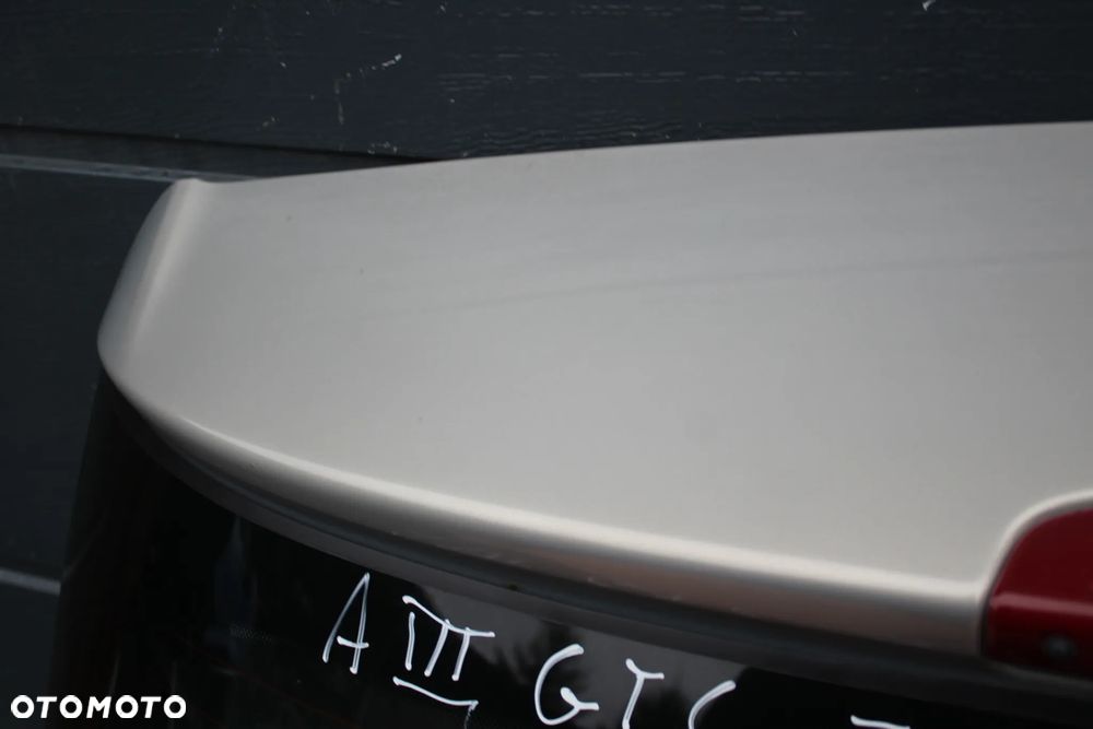 KLAPA BAGAŻNIKA OPEL ASTRA H GTC 3D Z167 - 4