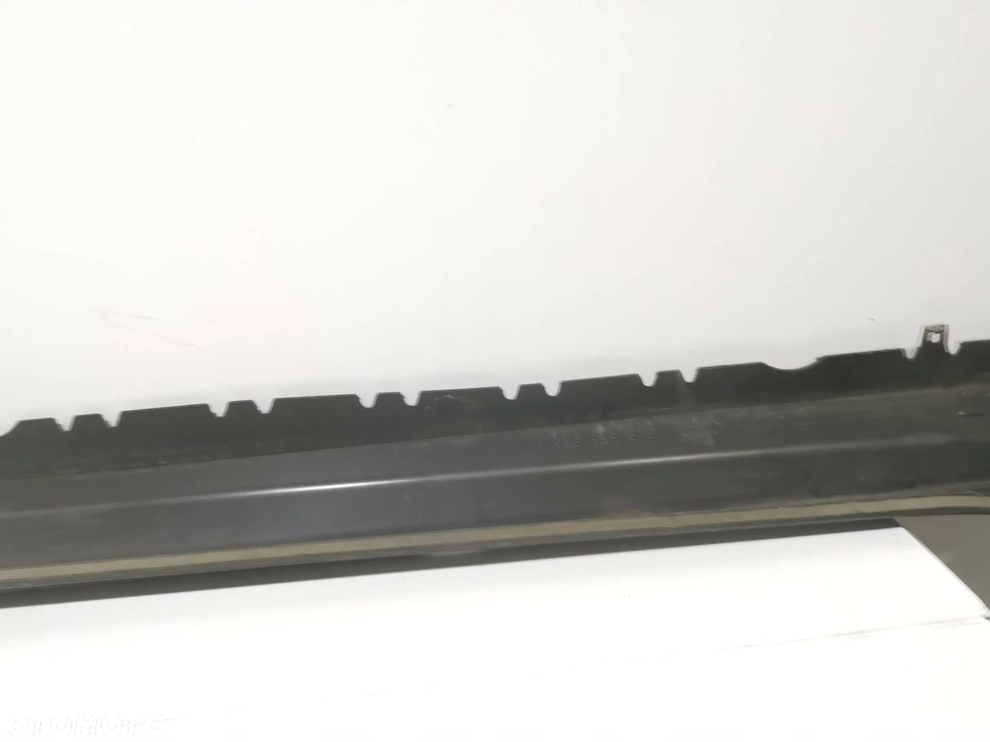 LISTWA PROGOWA LEWA Audi A4 B9 8W9 ALLROAD 15-19 ORYG - 11