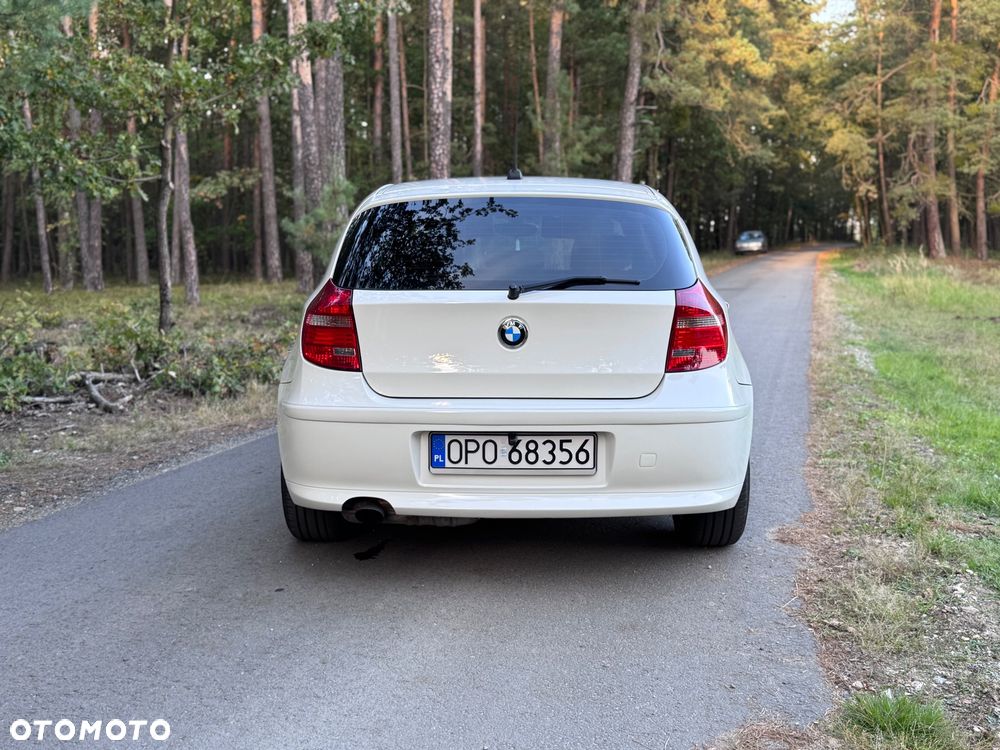 BMW Seria 1 116i - 5