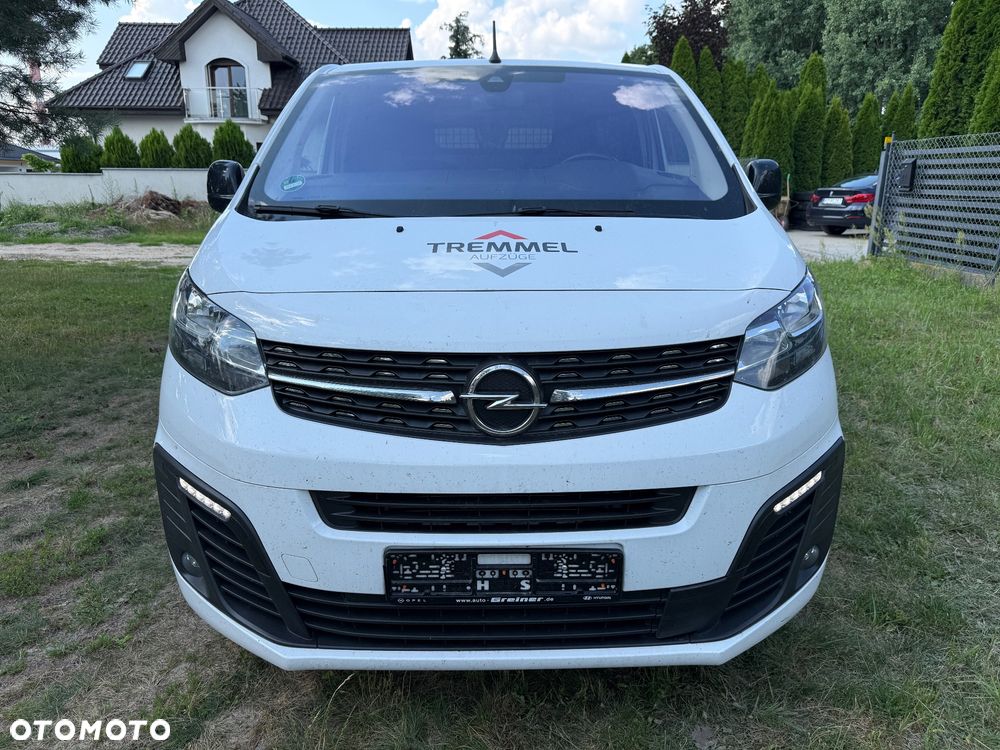Opel Vivaro - 8