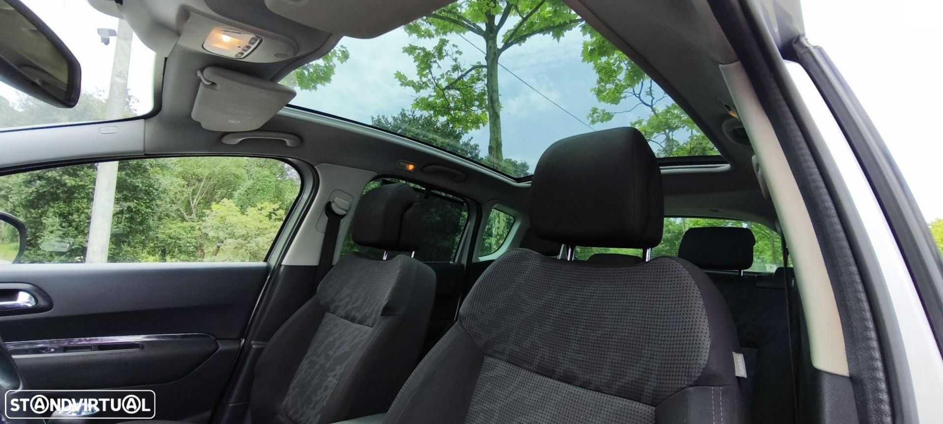 Peugeot 3008 1.6 HDi Executive - 19