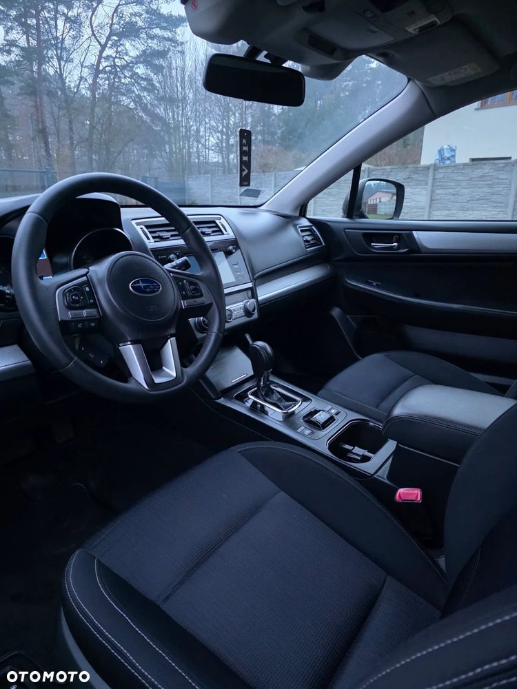 Subaru Outback 2.0D Active Lineartronic - 14
