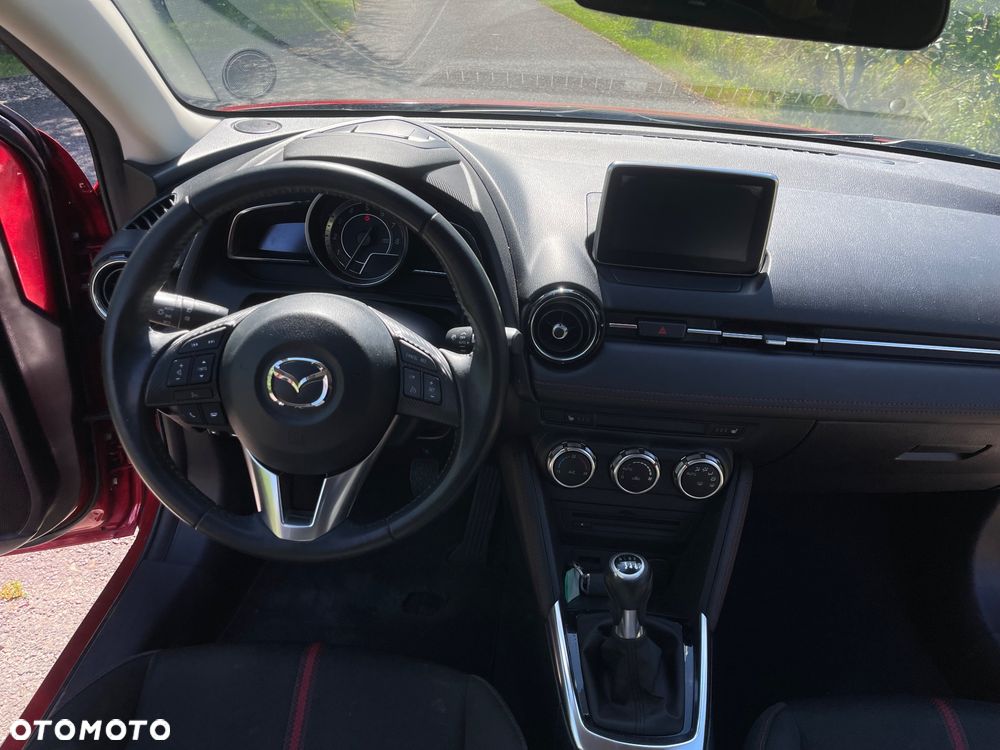 Mazda 2 - 16