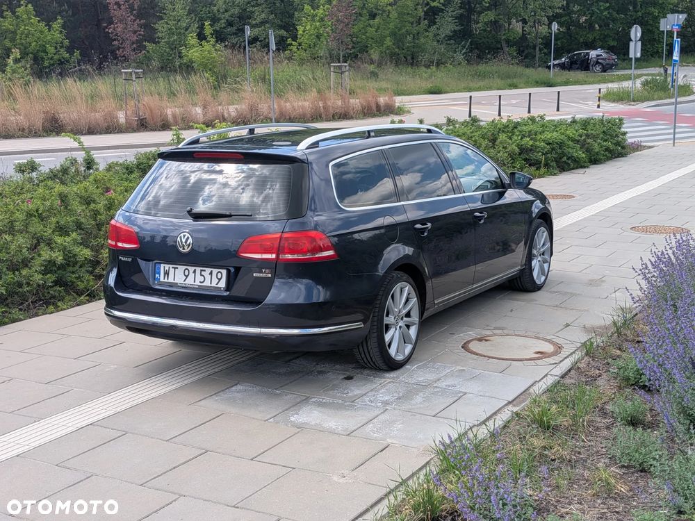 Volkswagen Passat 1.4 TSI DSG Highline - 1