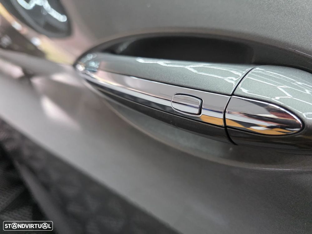 Opel Insignia Sports Tourer 1.6 CDTi Cosmo S/S J17 - 16