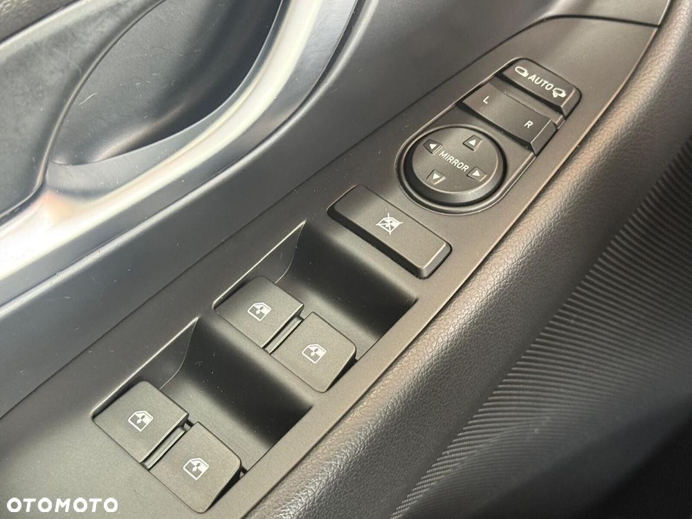 Hyundai i30 1.5 DPI Comfort - 27