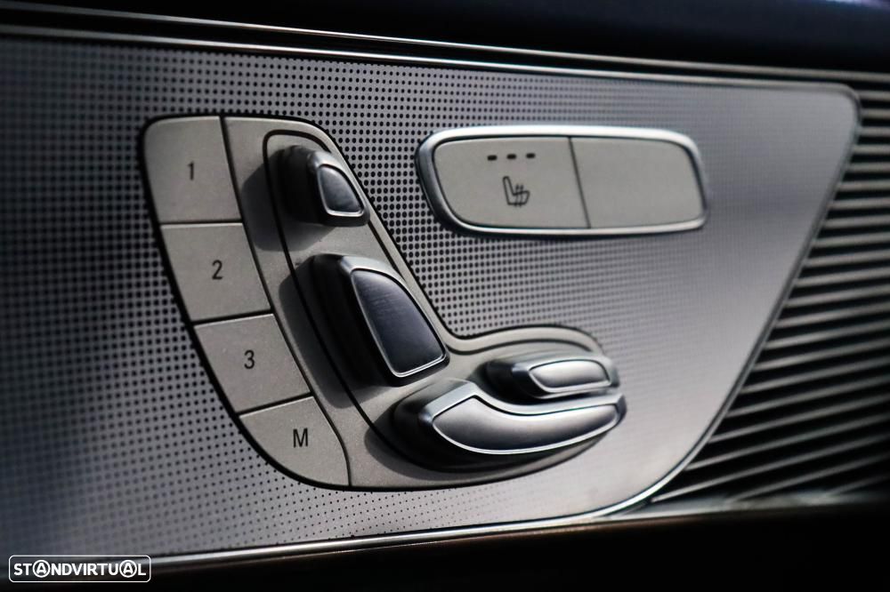 Mercedes-Benz EQC 400 4Matic Service+ Electric Art - 28