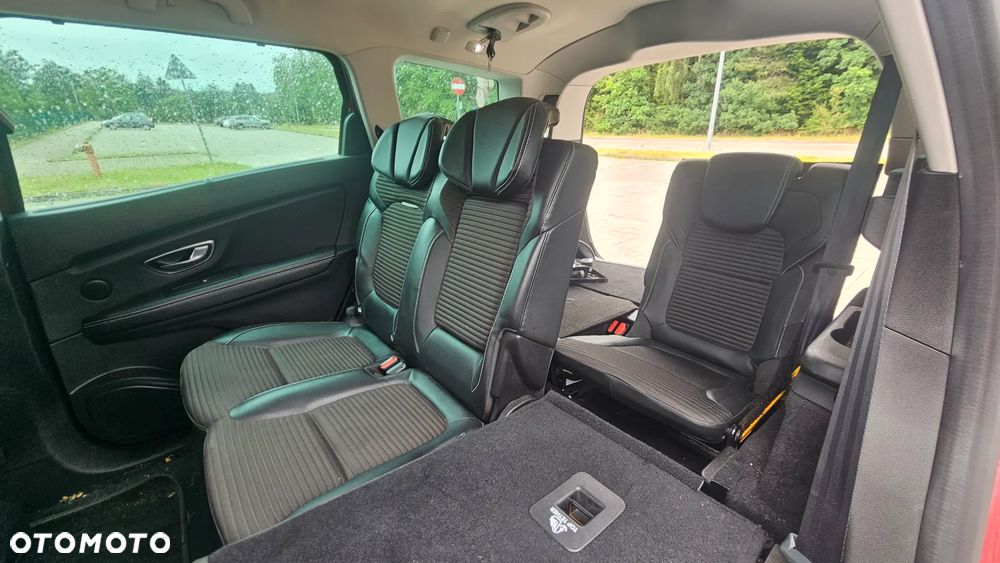 Renault Grand Scenic Gr 1.3 TCe Energy Bose - 3