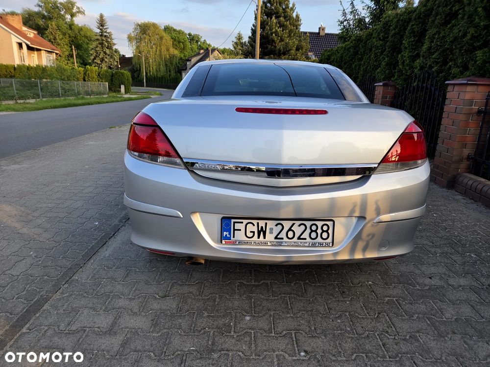 Opel Astra 1.8 Cosmo - 6