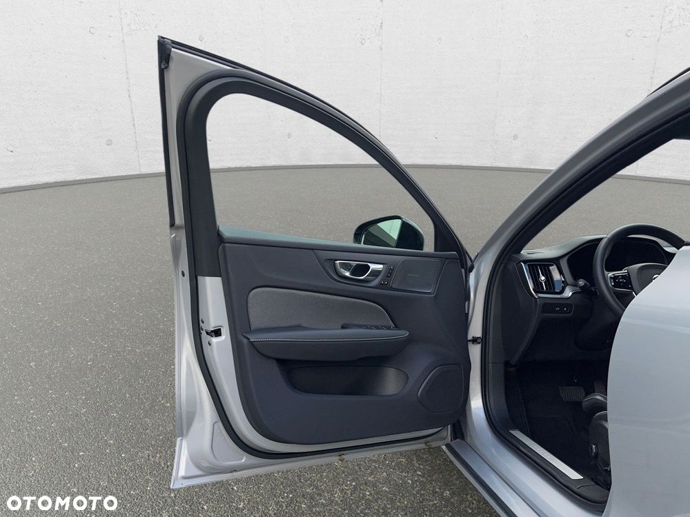 Volvo V60 - 10
