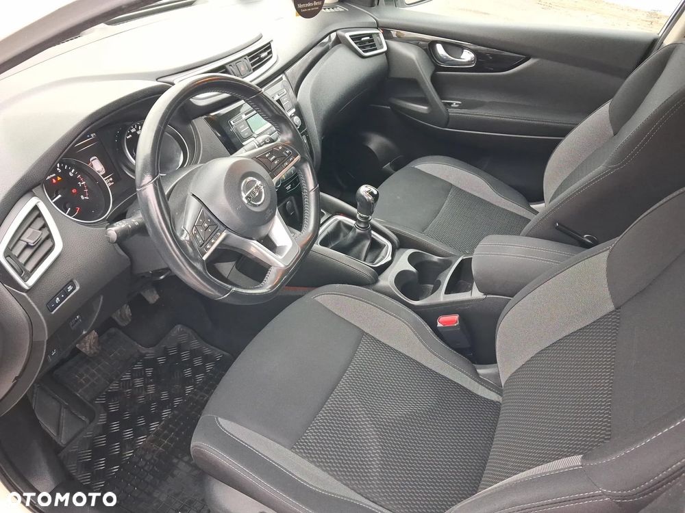 Nissan Qashqai 1.2 DIG-T Acenta - 10