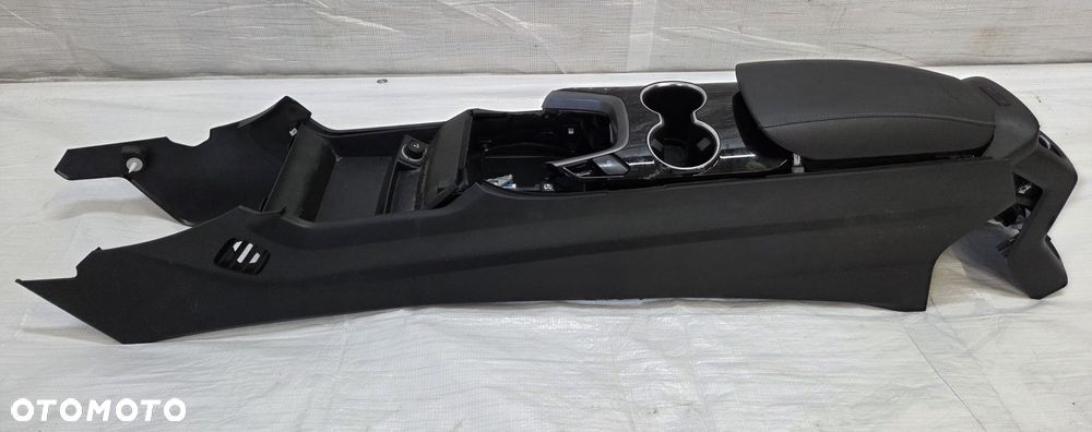 PODŁOKIETNIK TUNEL FORD MONDEO MK5 ES73-F043B04-A EUROPA - 2