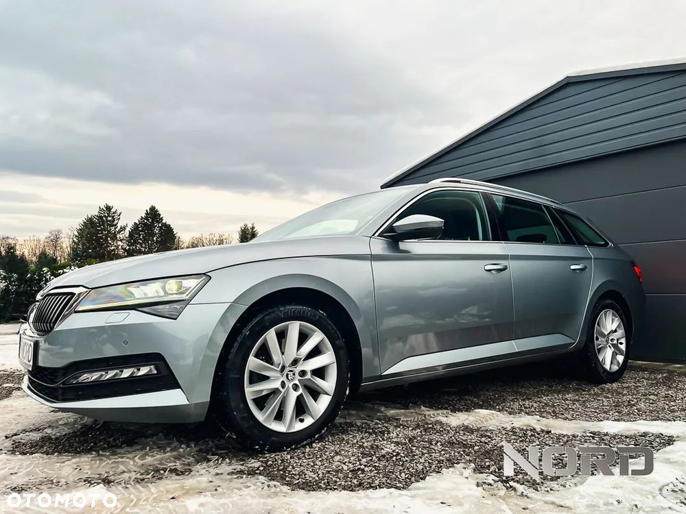 Skoda Superb 2.0 TDI Ambition DSG - 6